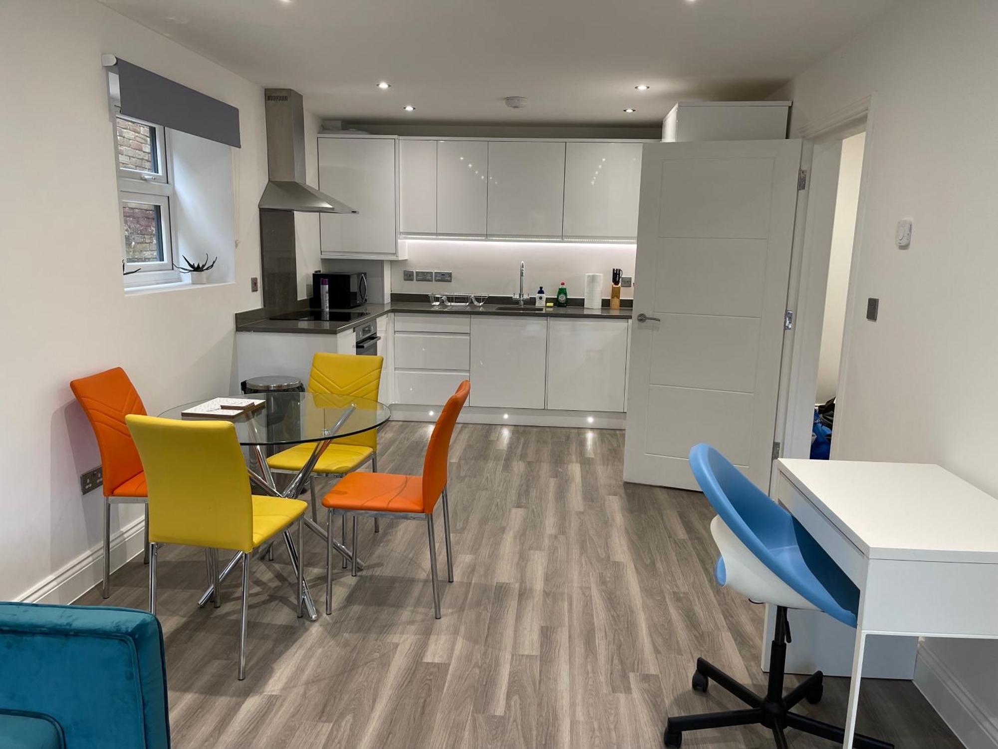 The 'Pinky' - Beautiful 1 Bed Apartment In Hatfield - Free Parking - Near Uni & Business Park - Big Savings On Long Stays Extérieur photo
